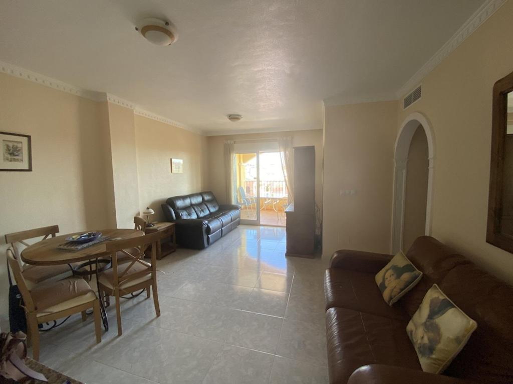 Appartement Floor Spacious With Roof Terrace