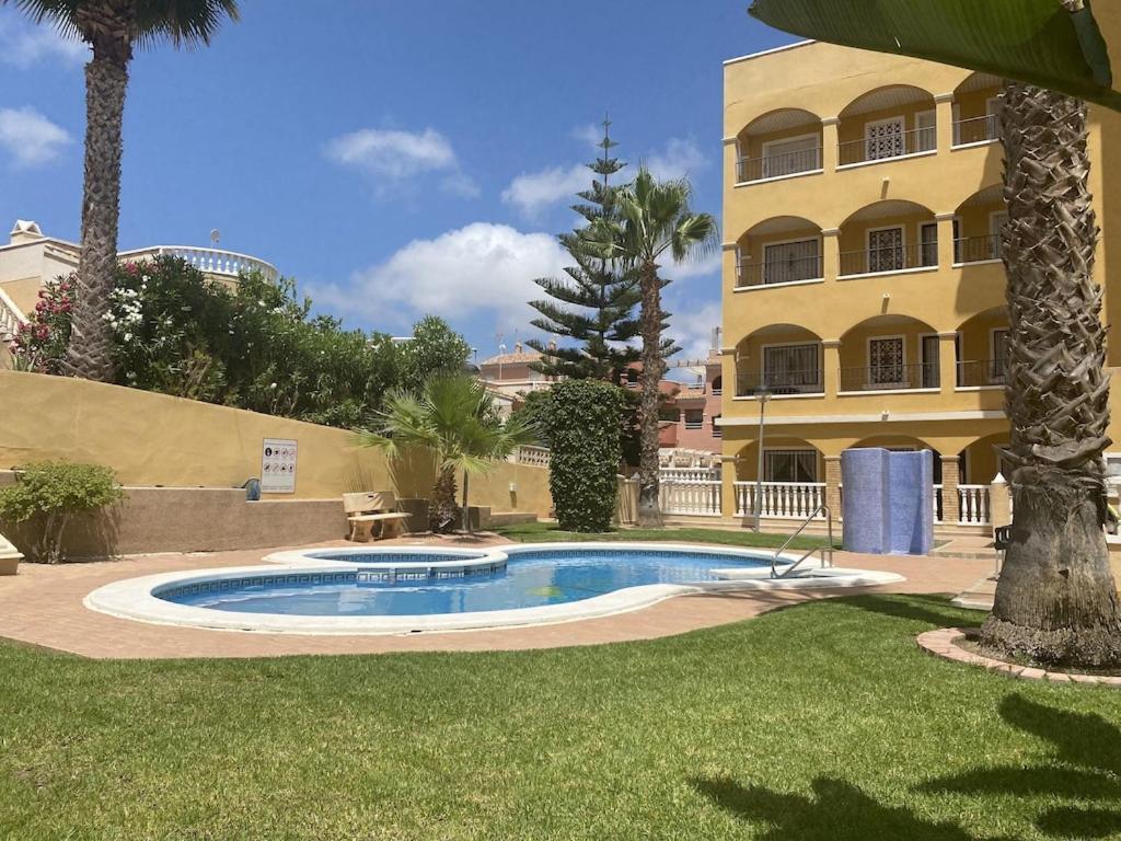 Appartement Floor Spacious With Roof Terrace *